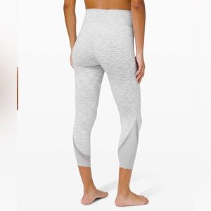 Lululemon Wunder Under Crop High-Rise *Roll Down Scallop Full-On Luxtreme 23"